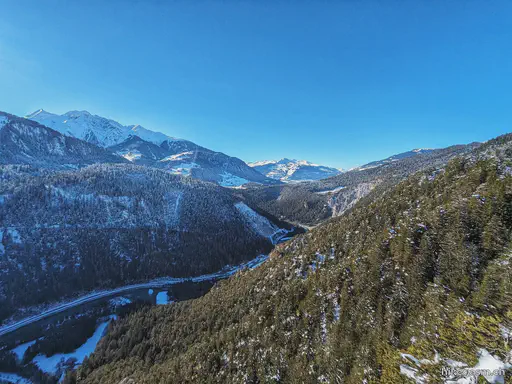 Caumasee Winter Hike